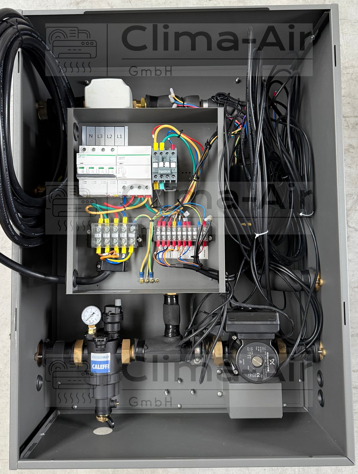 Blaupunkt Hydrobox für Wärmepumpe Monoblock mit Umwälzpumpe BLPH-17